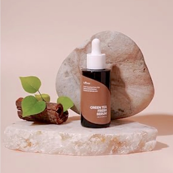 NWT Isntree Green Tea Freah Serum - Picture 1 of 7